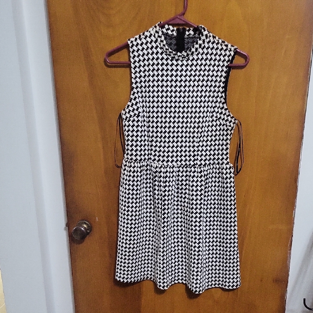 Womens XXI Dress Size Small